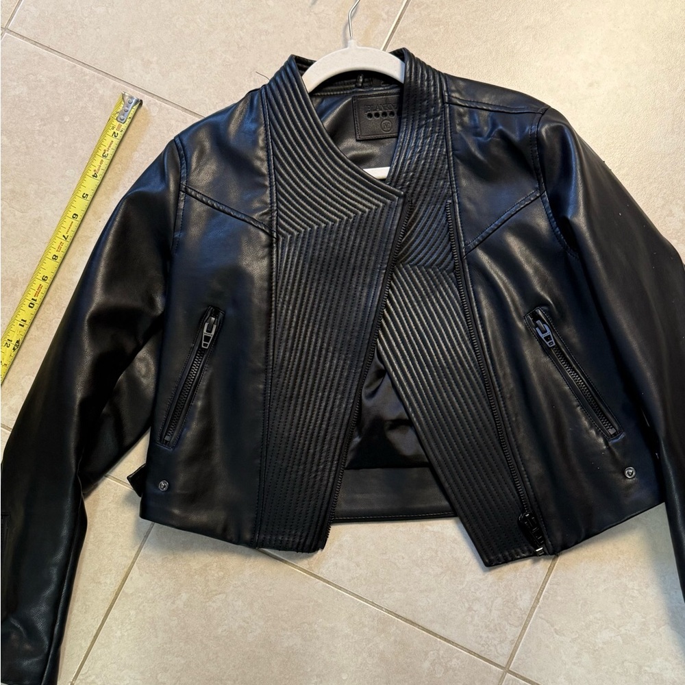 [BLANKNYC] Black Faux Leather Moto Jacket Pleated Ribbed Detail Size Medium